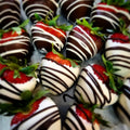 50 Dipped Strawberries (Serves 20 people)