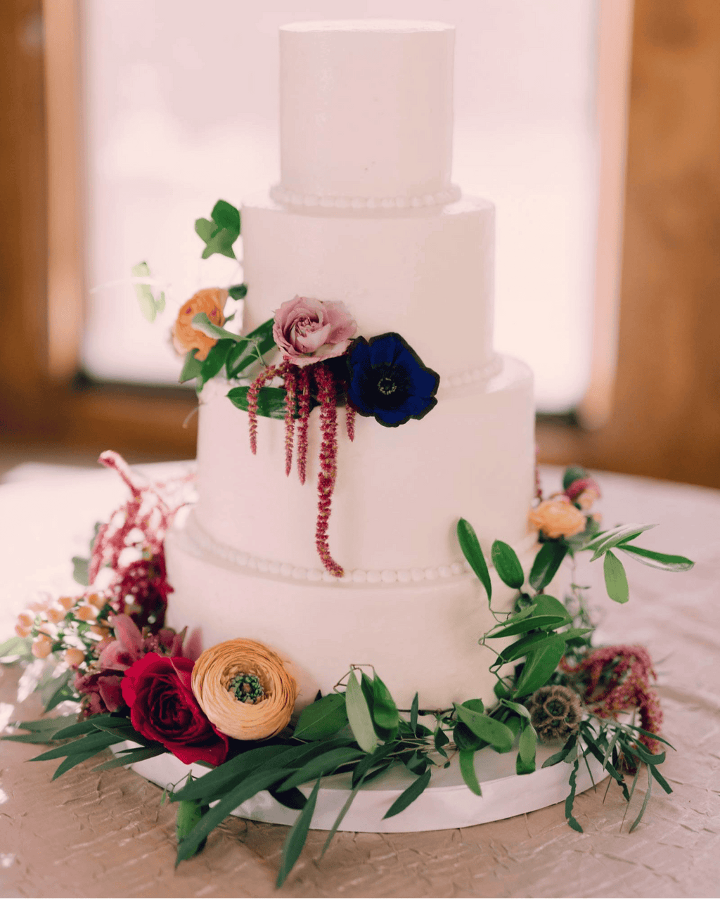 Simply Iced Elegant Wedding Cake